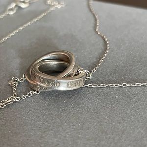 Tiffany & Co interlocking necklace - broken but fixable